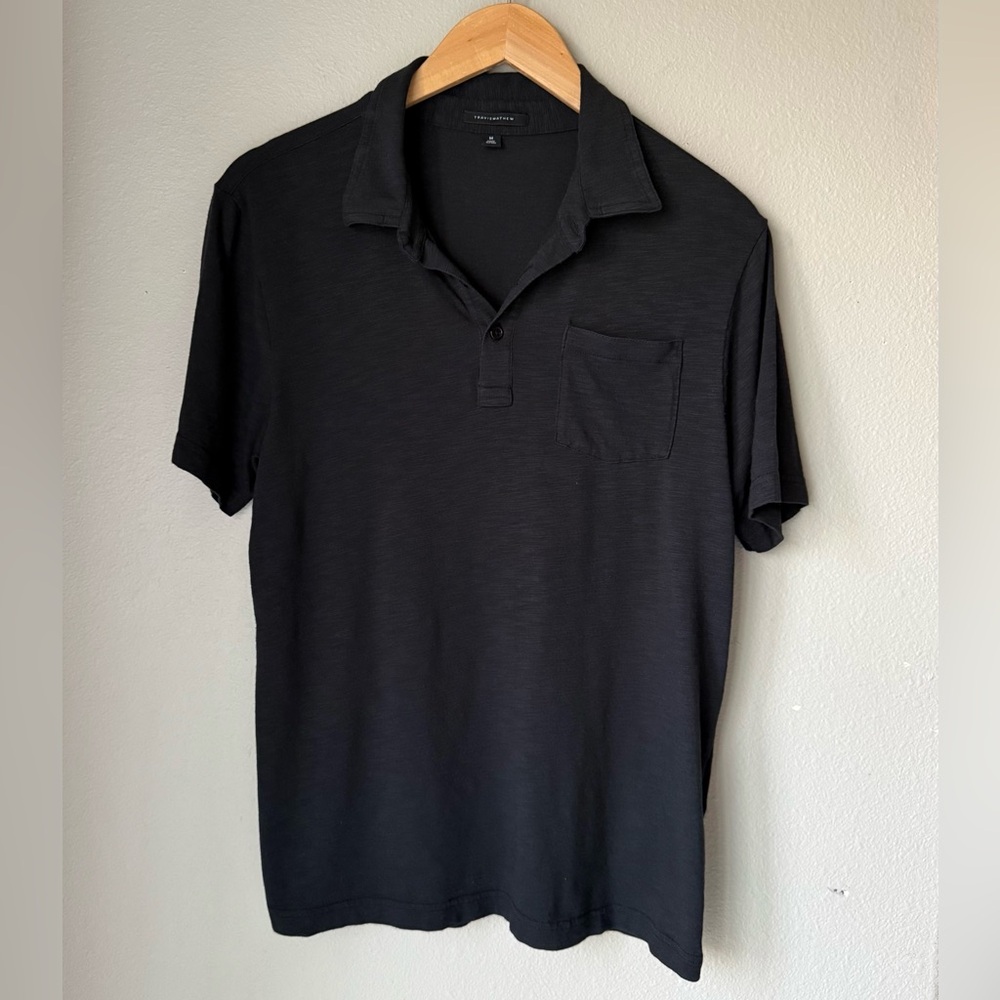 Travis Mathew Polo Shirt Mens Medium Heather Black Short Sleeve Cotton Blend